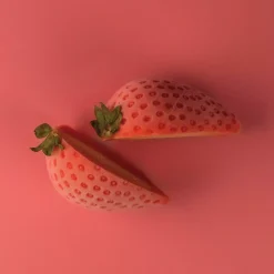 FRAGOLA 30 - STAMPO IN SILICONE N.15 FRAGOLA 48X37 H 33 MM + CUTTER